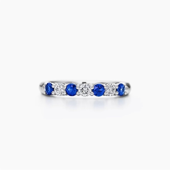 🩵🩵🩵Tiffany & Co Forever Ring in Platinum Sapphires & Diamonds - Picture 4 of 5